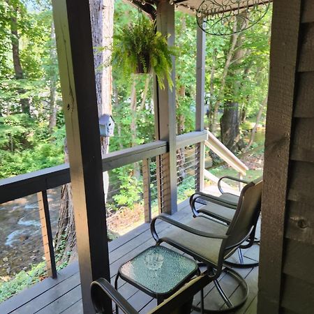 J.Creek Retreat, Creekside Townhouse +1 Car Garage Villa แมกกีวาเลย์ ภายนอก รูปภาพ