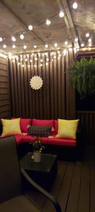 J.Creek Retreat, Creekside Townhouse +1 Car Garage Villa แมกกีวาเลย์ ภายนอก รูปภาพ